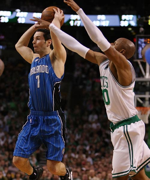 在第三轮比 在第三轮比